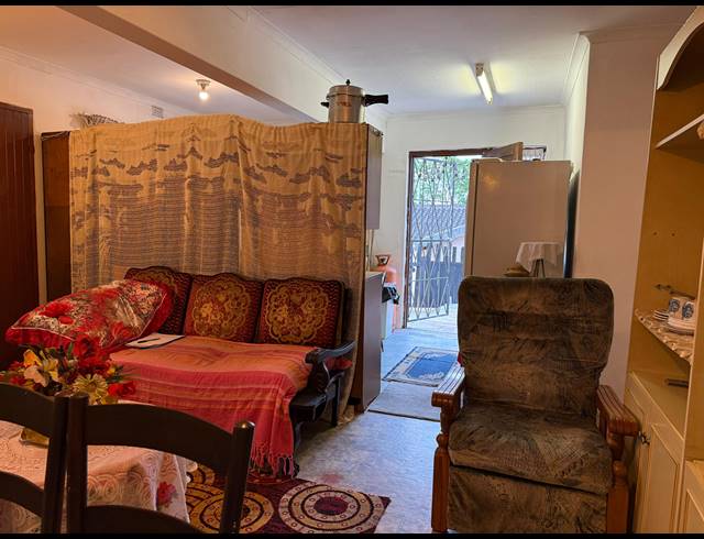 2 BEDROOM FREEHOLD FOR SALE IN BONELA